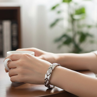 🔥Stylish Magnetic Bracelets for Women